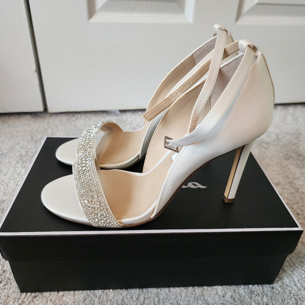 Womens Nina Drenka-Ivory luster satin